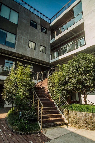 コーポレートセンター